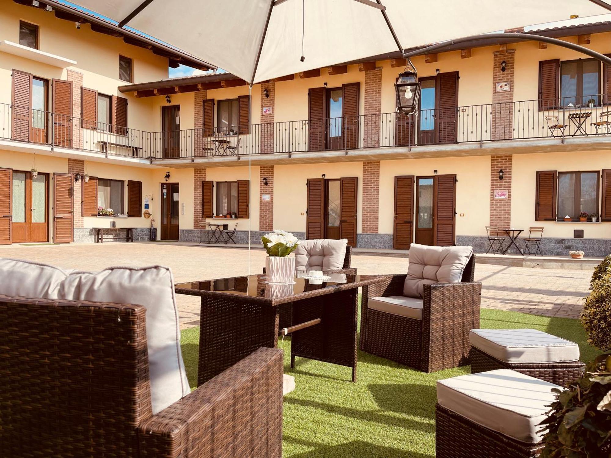 Agriturismo Cascina Mariale Альбьяно-д'Ивреа Экстерьер фото